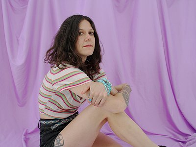 image of Lilly Hiatt Shares her Creative Process 