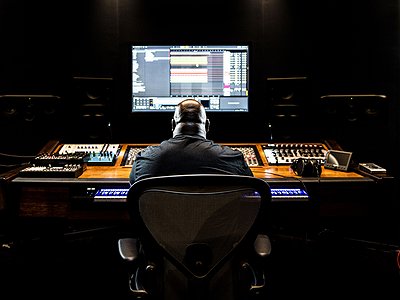 image of Carl Cox about Electronic Generations, Improvisation and Trusting the Moment