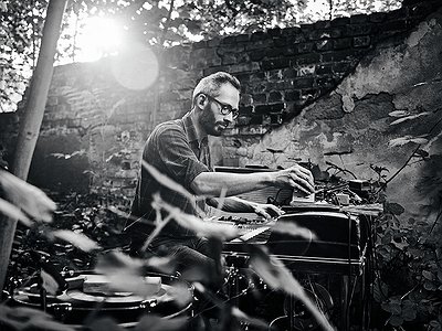 image of Fifteen Questions Interview with Hans Arnold