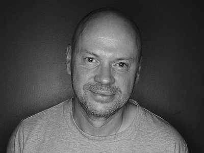 image of Dave Seaman about DJing