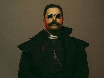 image of VAN TASTIK about Voice and Singing