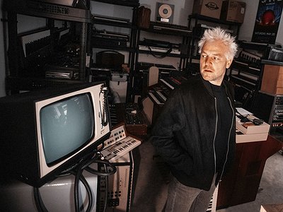 image of French 79 about Production, Technology, and Creativity