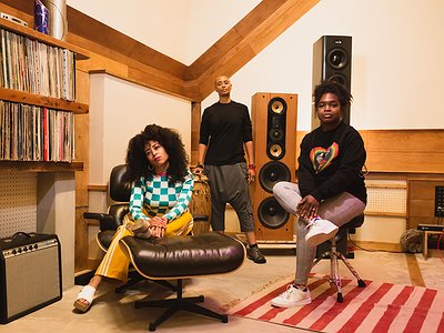 image of Fifteen Questions Interview with Nite Bjuti