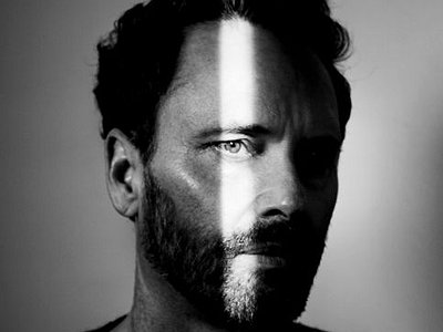 image of Dustin O'Halloran about 1 0 0 1, AI, and Consciousness
