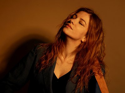 image of Joe Bel about her Voice and Singing