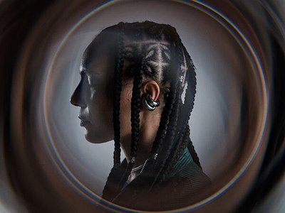 image of Anaïs Maviel about Music as a  feminine approach to healing social fracture