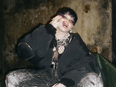 image of LESSSS about Energy & Music 